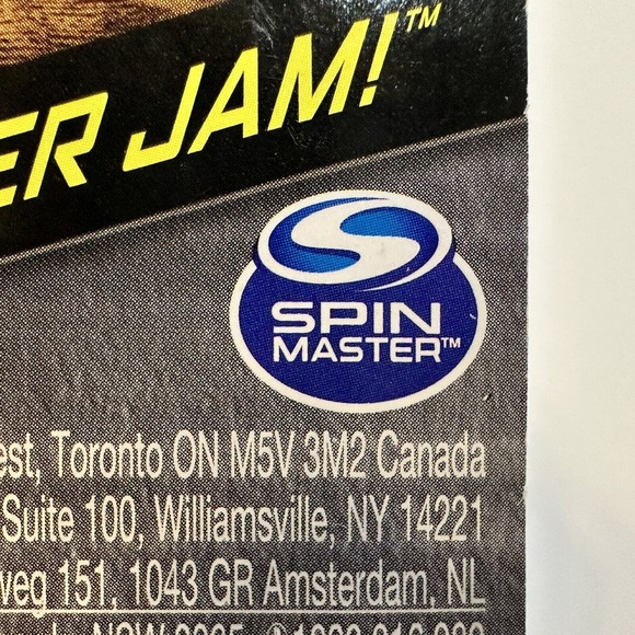 Monster Jam Blue Thunder 2 Pack Truck Series 3 with Exclusive Race Car 1:64 NEW - Picture 6 of 11